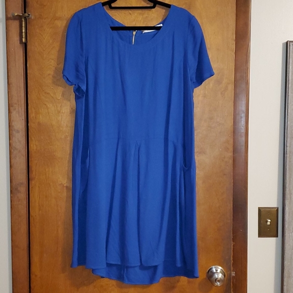 Royal Blue Dress w/Pockets and Rear Zipper - Picture 1 of 3